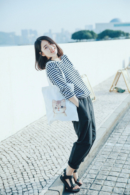 爱游戏app下载-“德甲最后冲刺,几支球队争夺冠军命运”,德甲最后几名降级