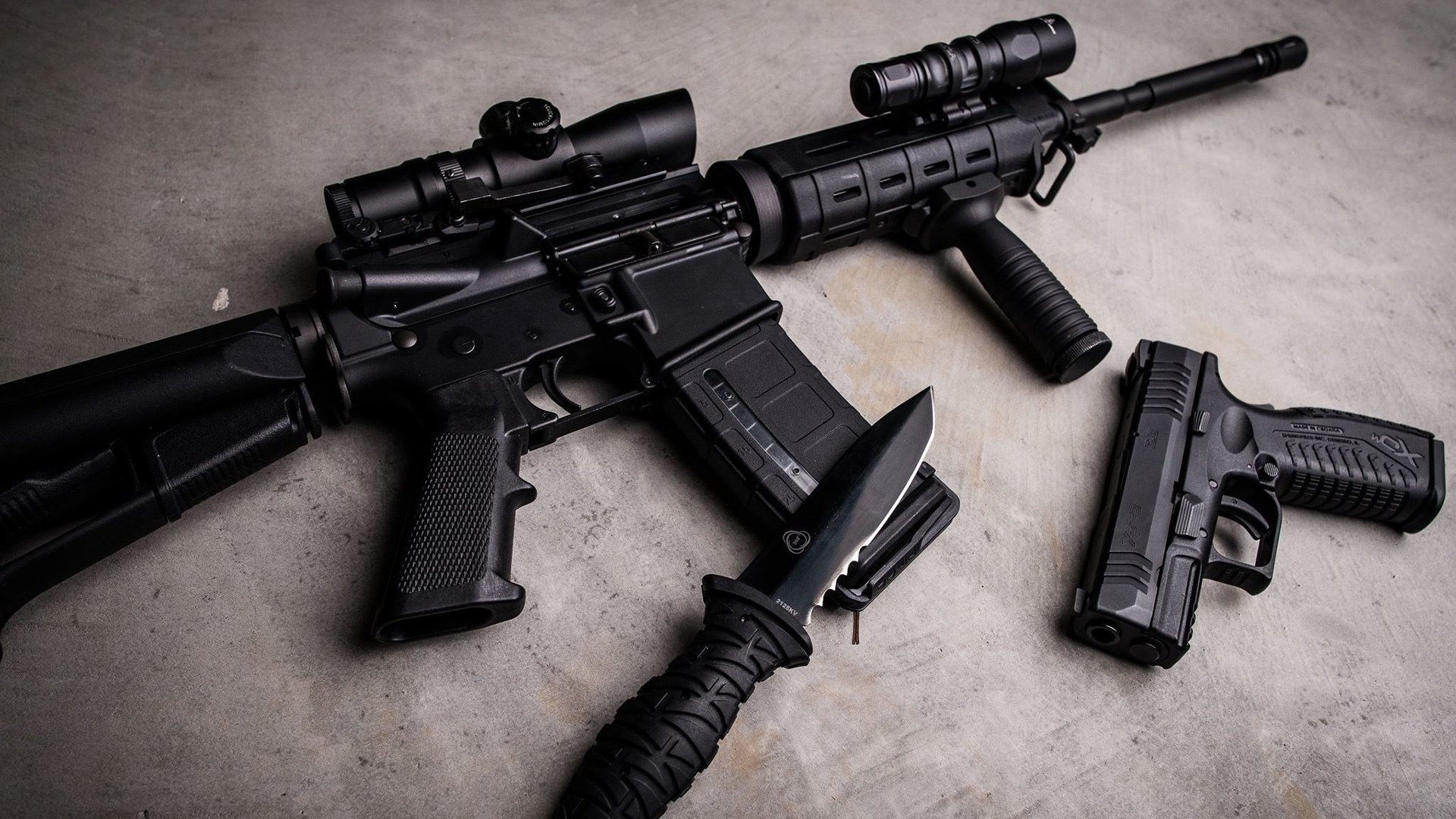 爱游戏娱乐平台-“梦想点亮未来”青少年篮球公益夜跑在上海引发热潮，践行体育公益