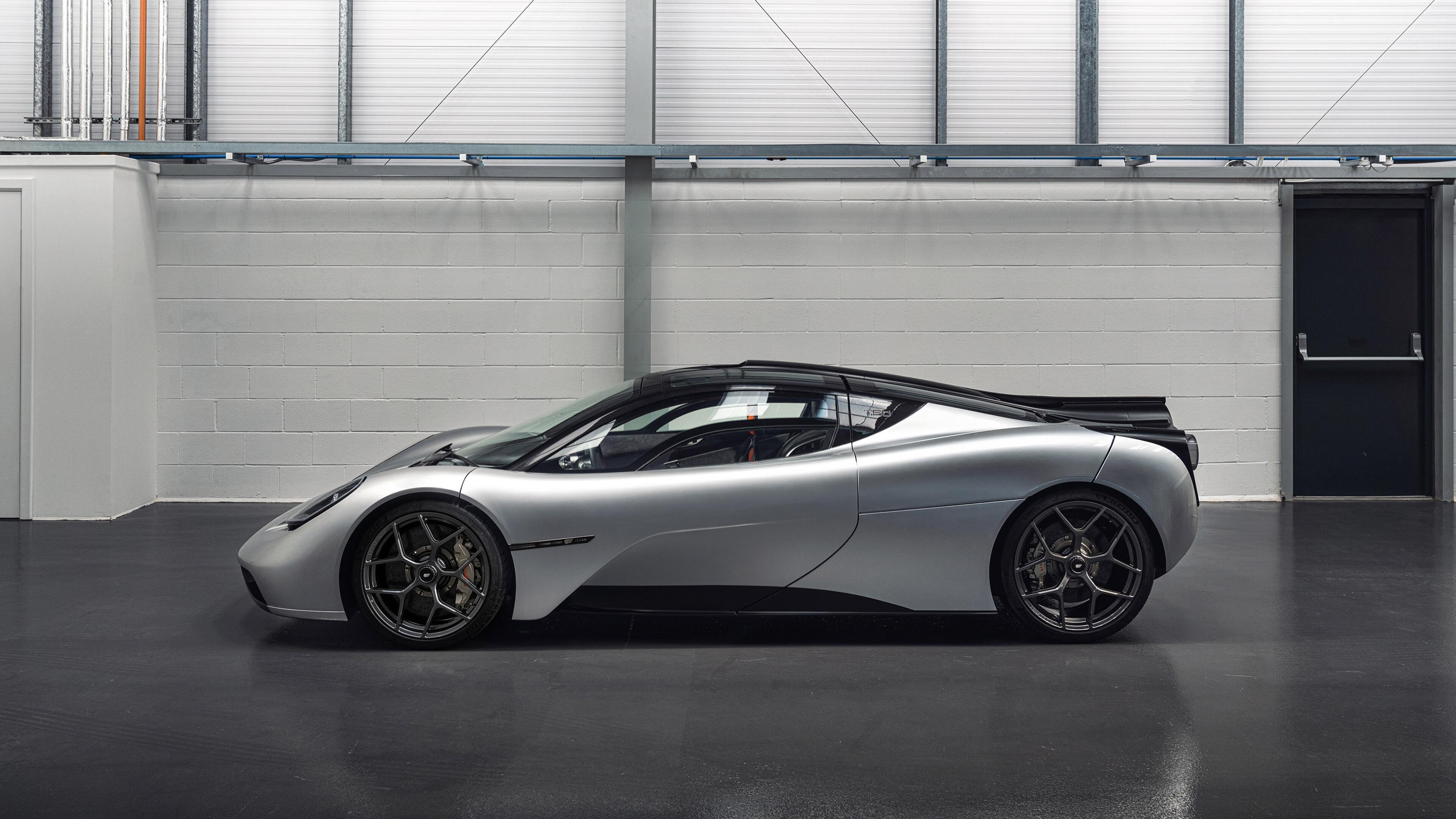 爱游戏体育app-《全景赛场直播:360度观看沉浸体验》,全景直播解决方案