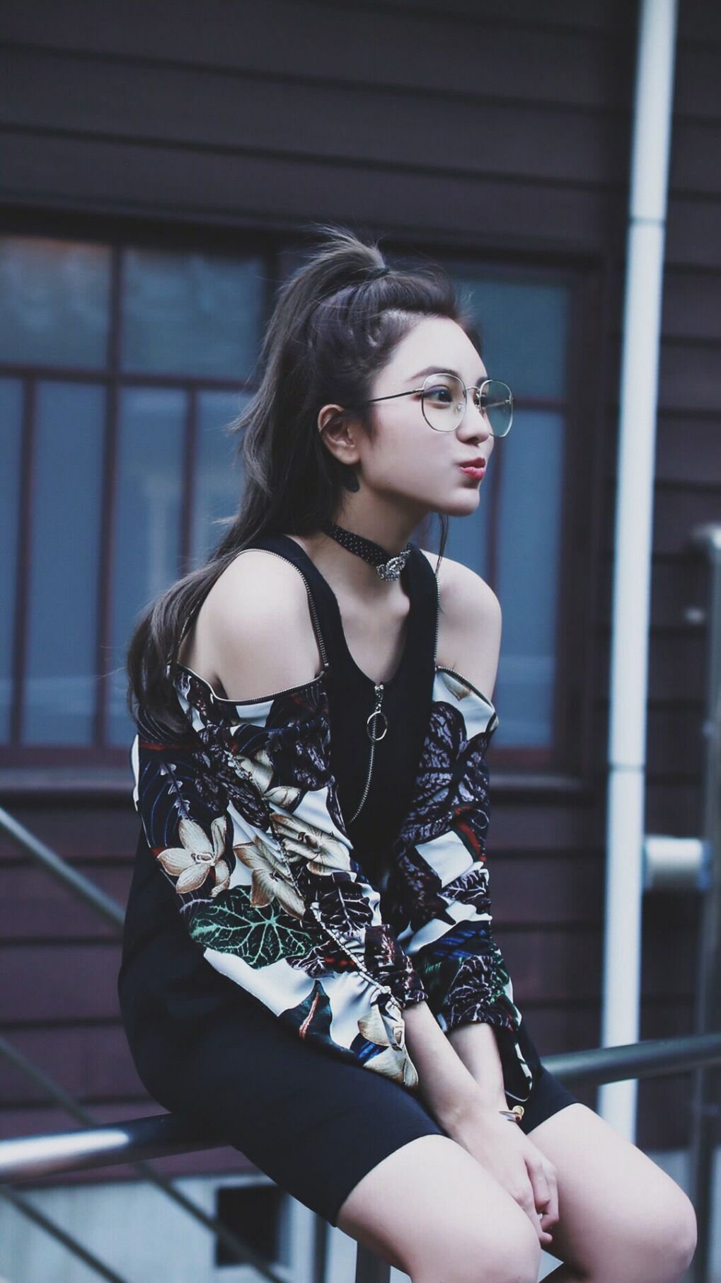 AYX体育官网-德甲引领欧洲足球新风尚,创新战术层出不穷,德甲intro