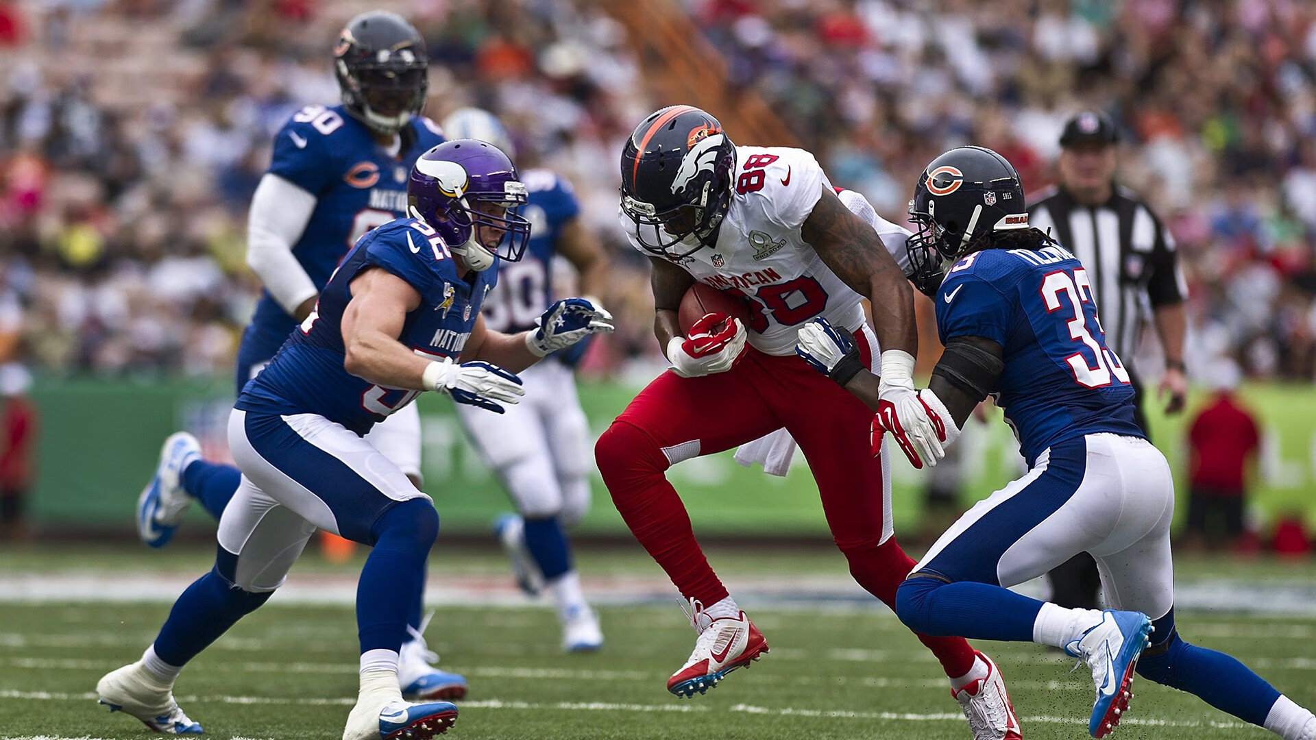 -法国马术队在巴黎奥运会障碍赛团体决赛中获得铜牌，展现出色表现。