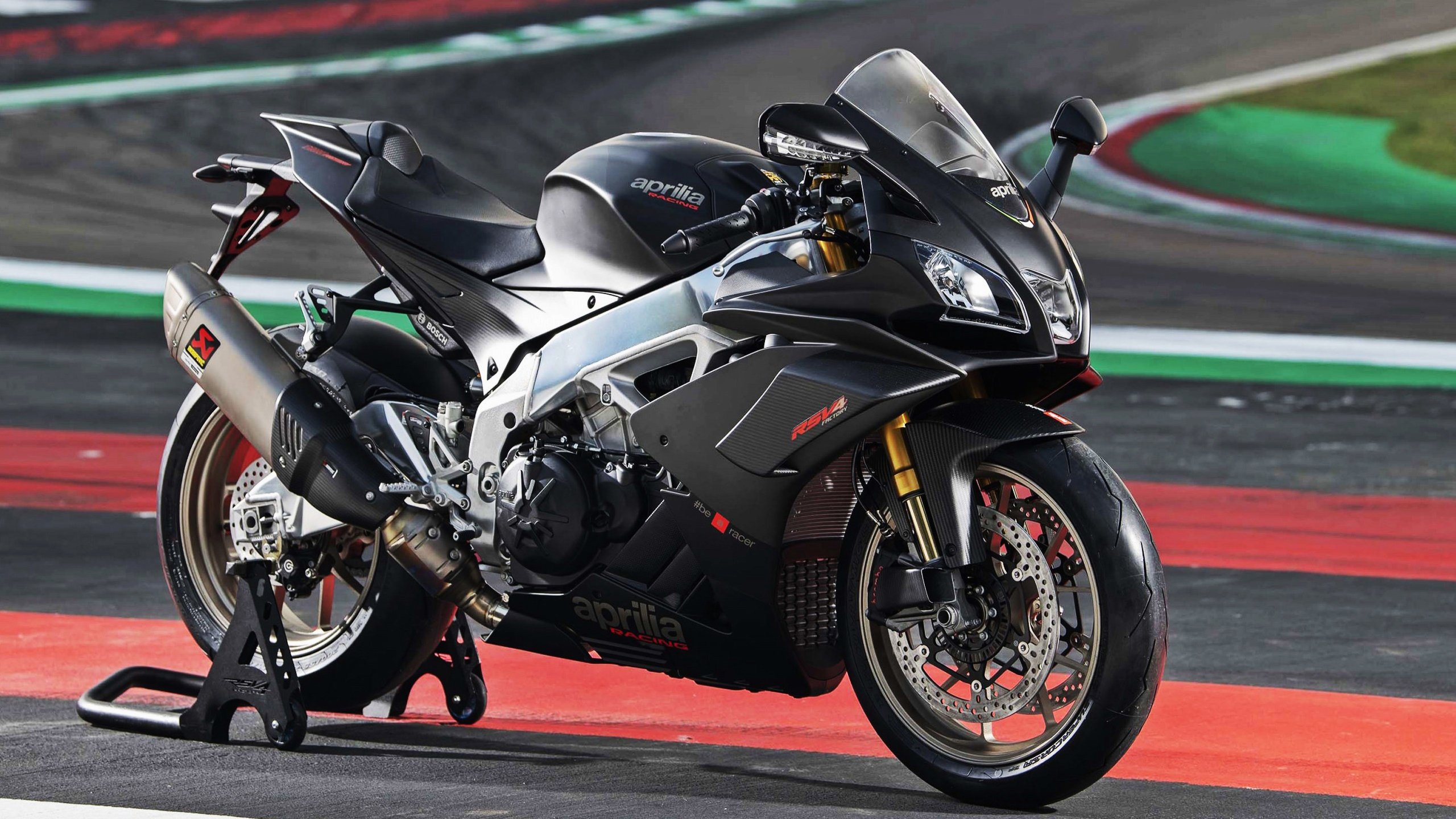 爱游戏app-英格兰复仇西班牙,小组赛晋级关键战,英格兰ⅴs西班牙