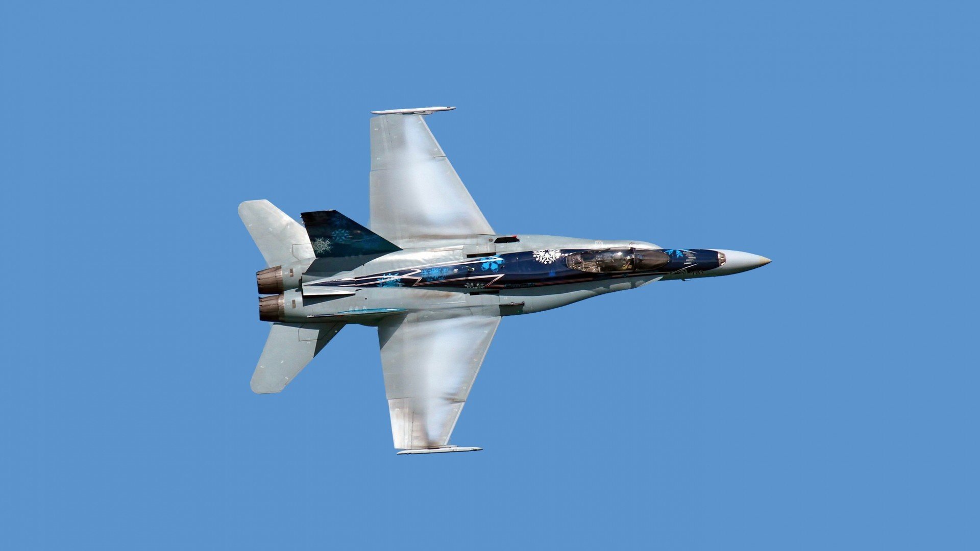 爱游戏娱乐平台-青少年“青春飞扬”全国青训主题展在广州盛大举办，青春杯全国青少年书画大赛