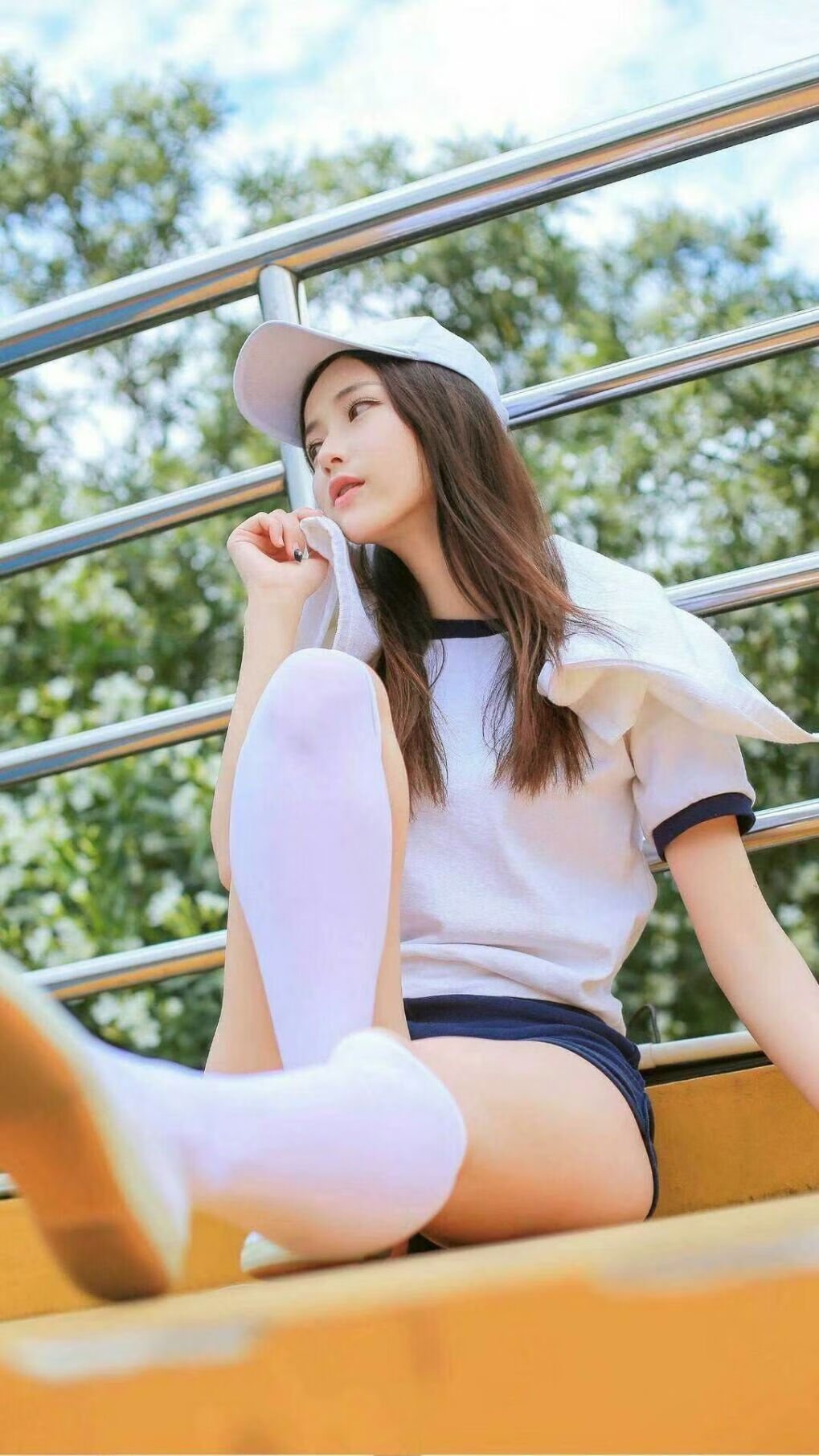 爱游戏体育app-体育圈亮点:女子足球场上的巅峰表现!,女子足球赛的作用