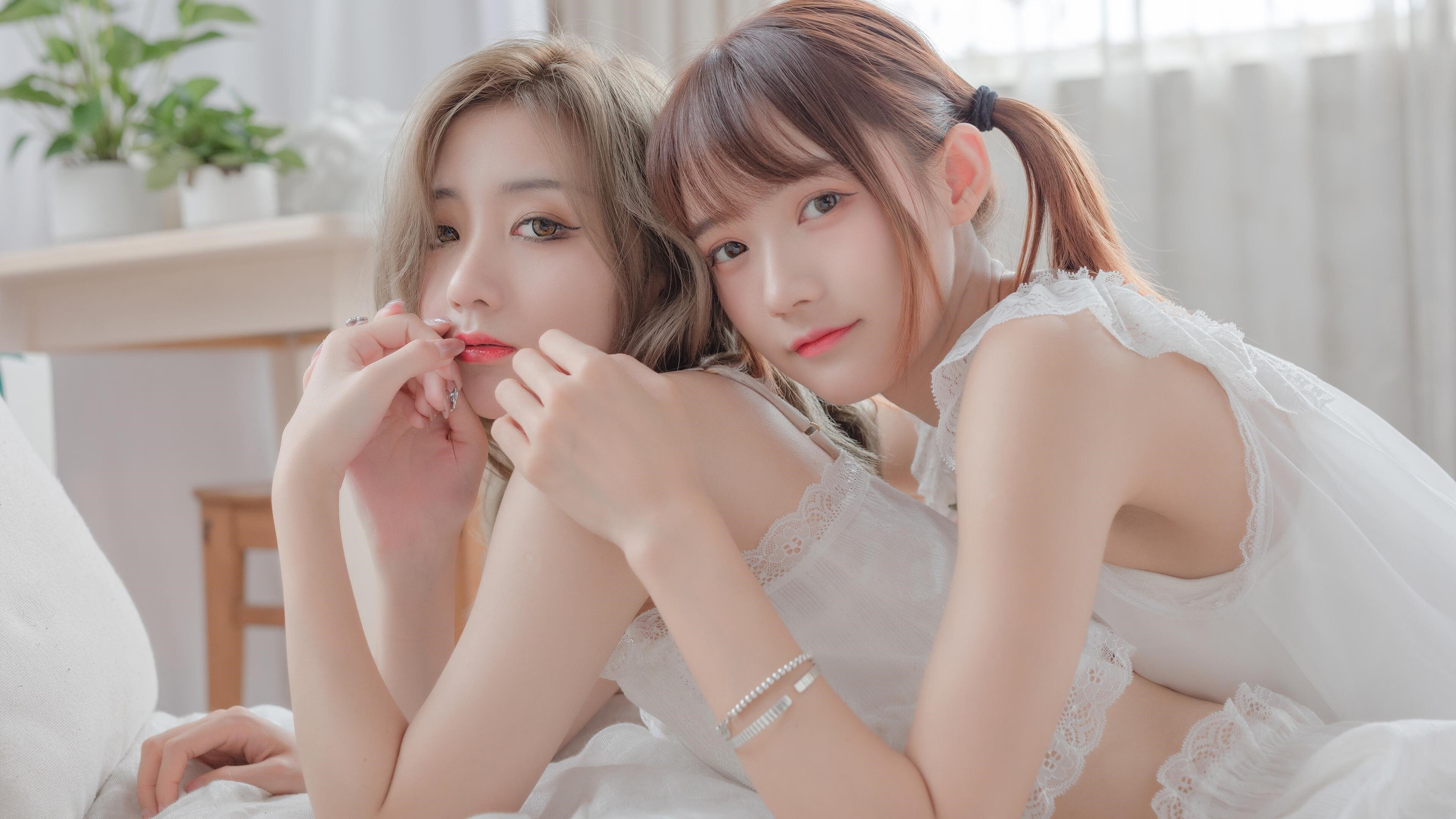 爱游戏体育(AYX)官方APP下载-戴维斯统治攻防湖人擒步行者,戴维斯来湖人