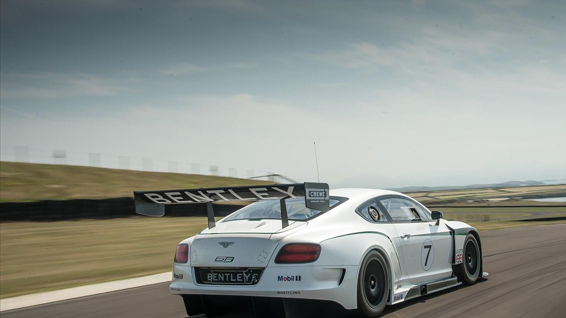 爱游戏官方网站-利物浦队员两黄变一红影响球队战绩,利物浦队员两黄变一红影响球队战绩吗