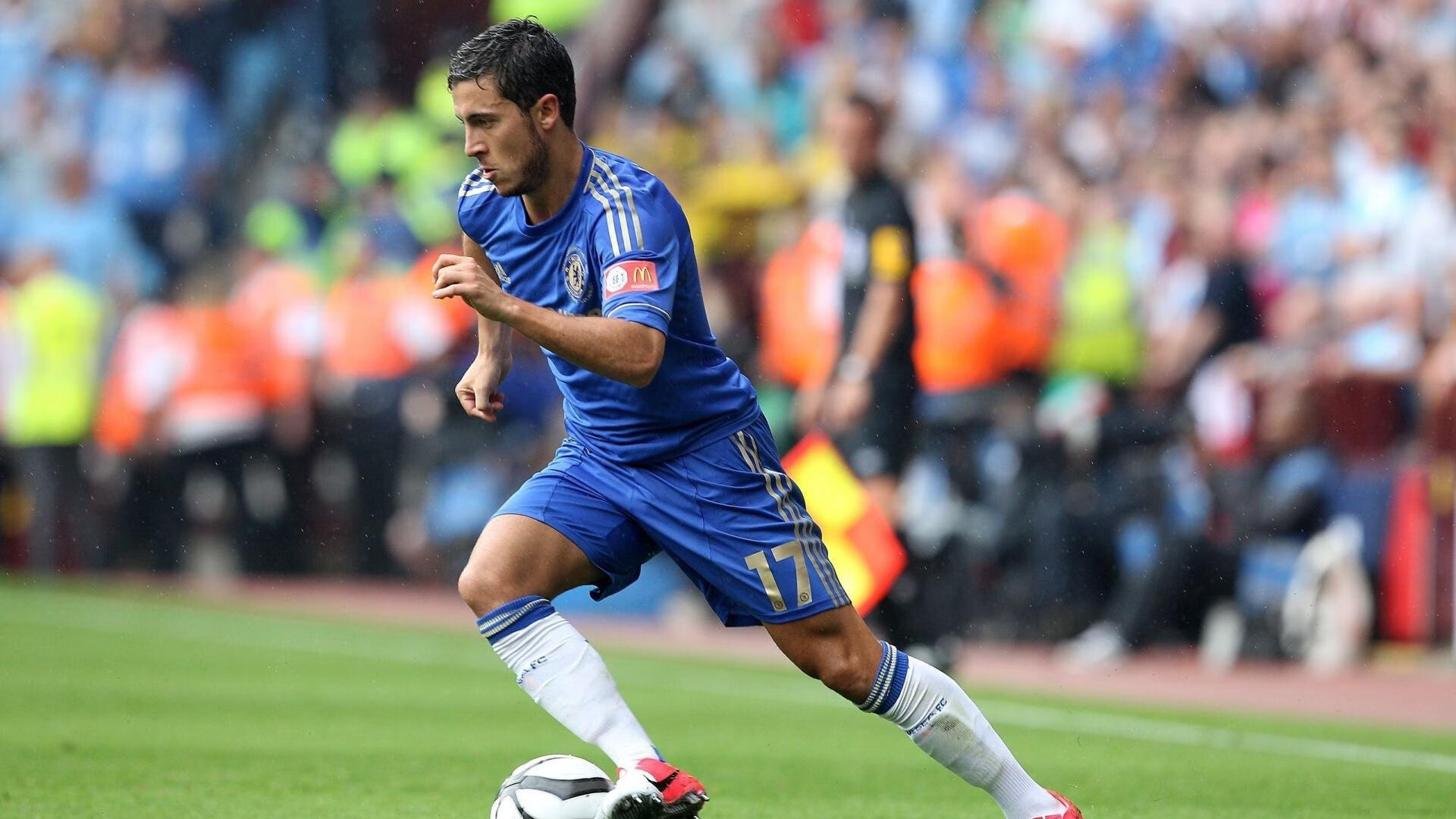 球迷自制“爆炸视频”:最燃最精彩的瞬间集锦引爆网络热度